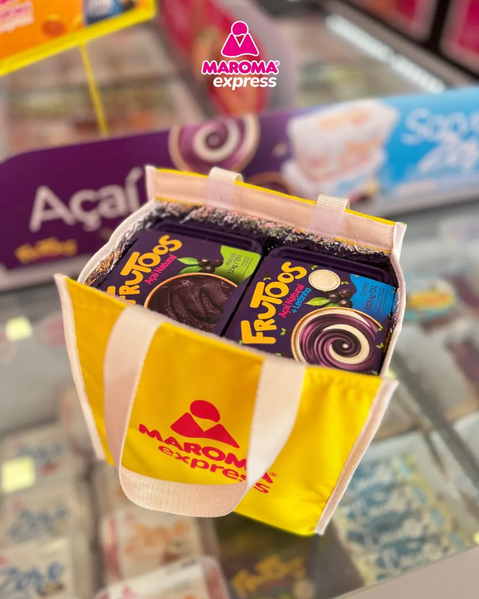 Potes de açaí Frutoos na sacola térmica Maroma Express